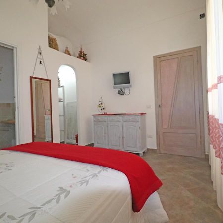 Murphy Holiday Home - Mongiardino 01 La Maddalena  Kültér fotó