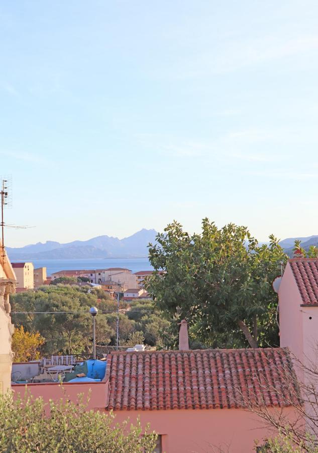Murphy Holiday Home - Mongiardino 01 La Maddalena  Kültér fotó