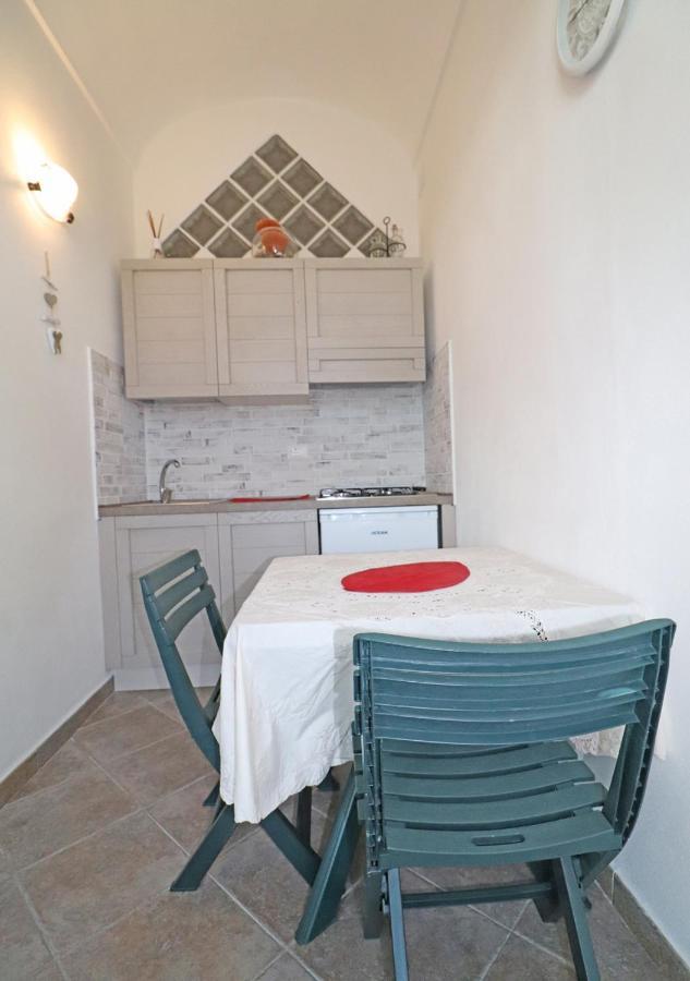 Murphy Holiday Home - Mongiardino 01 La Maddalena  Kültér fotó